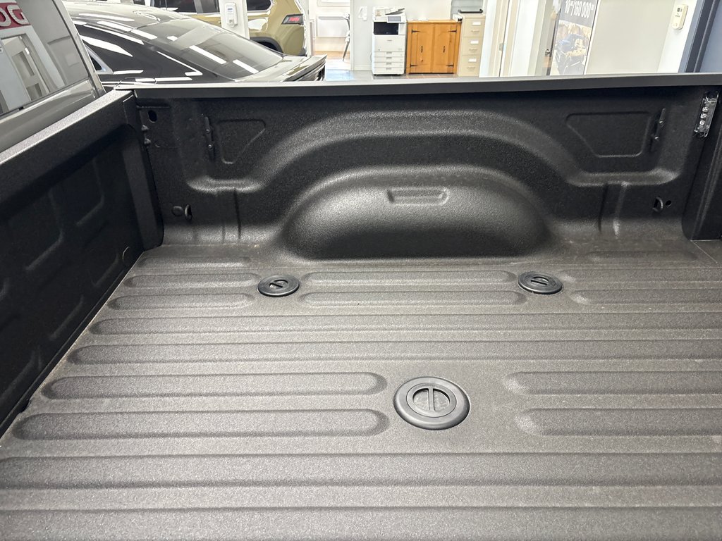 2027 Ram 2500 LARAMIE in Paspébiac, Quebec - 9 - w1024h768px