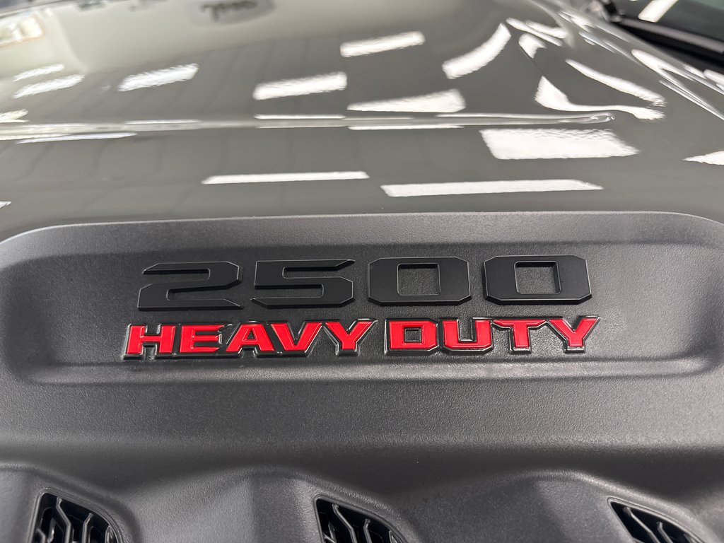 2027 Ram 2500 REBEL in Paspébiac, Quebec - 26 - w1024h768px