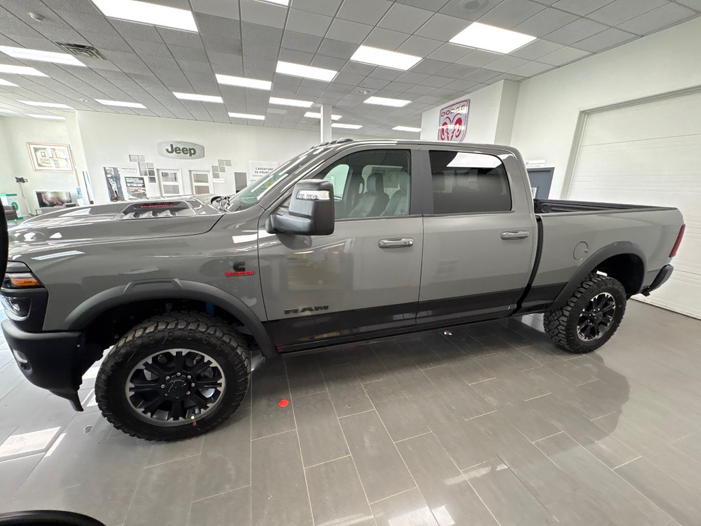 2027 Ram 2500 REBEL in Paspébiac, Quebec - 8 - w1024h768px