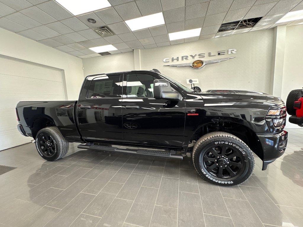 Ram 2500 BLACK EXPRESS 2027 à Paspébiac, Québec - 4 - w1024h768px