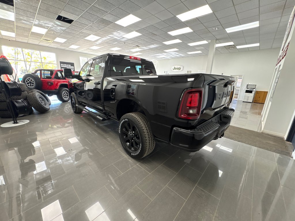 Ram 2500 BLACK EXPRESS 2027 à Paspébiac, Québec - 7 - w1024h768px