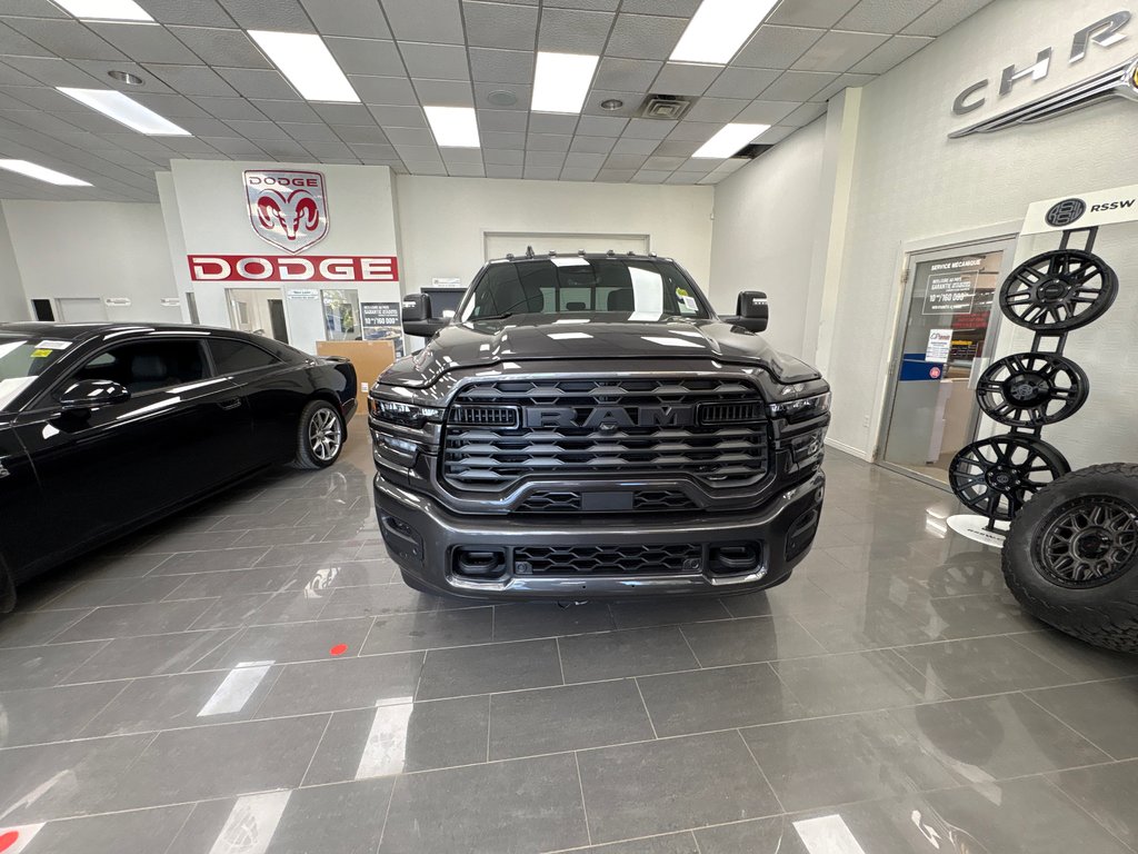 2027 Ram 2500 BIG HORN in Paspébiac, Quebec - 2 - w1024h768px