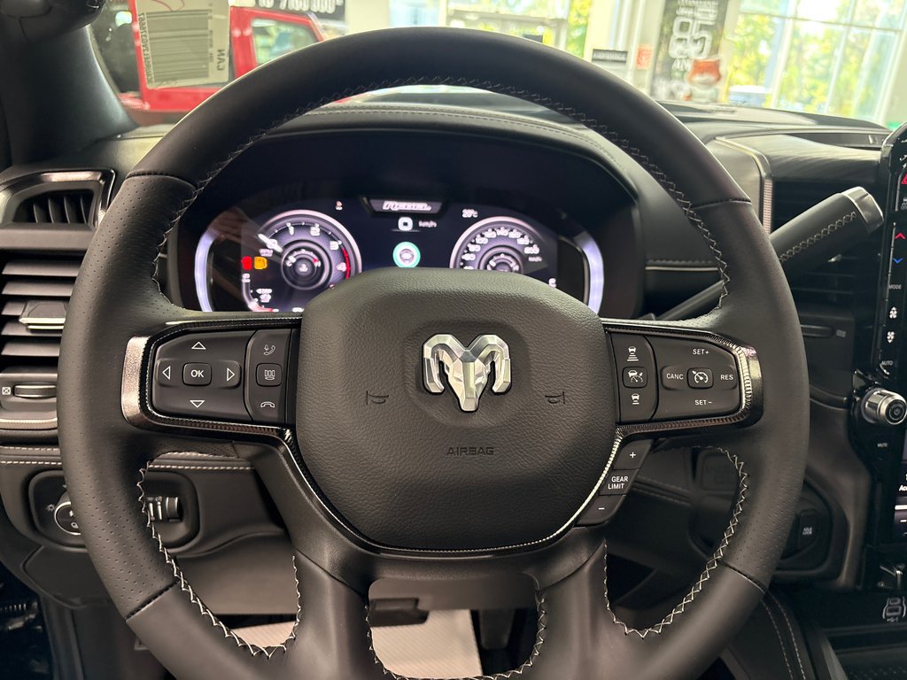 Ram 2500 REBEL 2027 à Paspébiac, Québec - 24 - w1024h768px