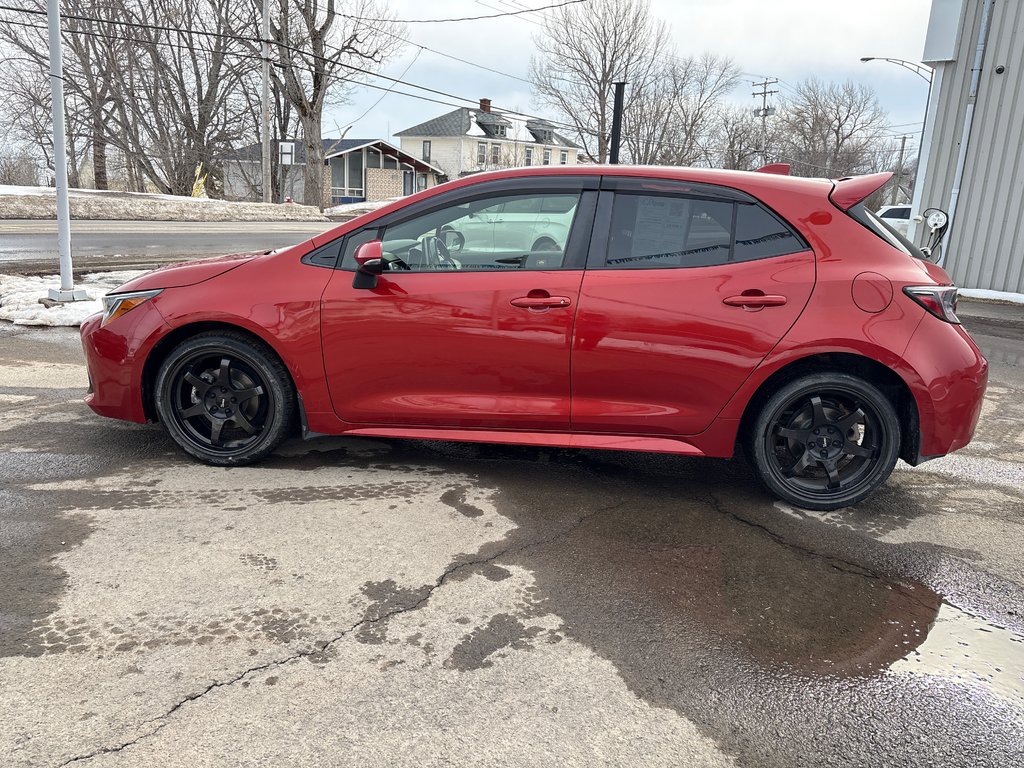 2020 Toyota Corolla Hatchback in Paspébiac, Quebec - 8 - w1024h768px