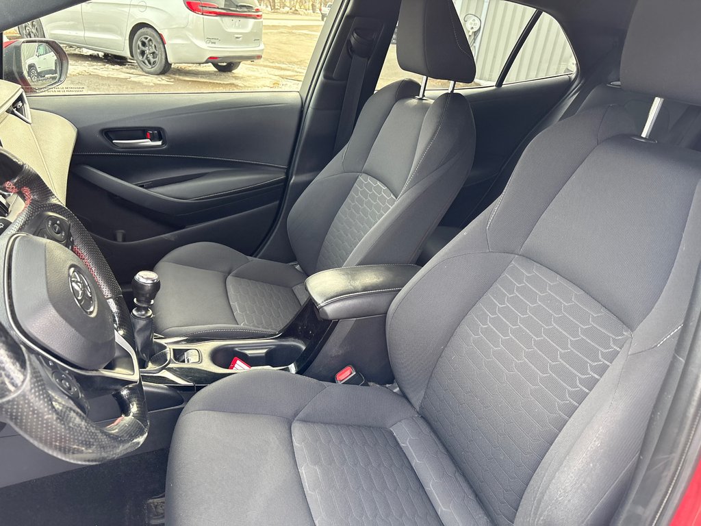 2020 Toyota Corolla Hatchback in Paspébiac, Quebec - 16 - w1024h768px