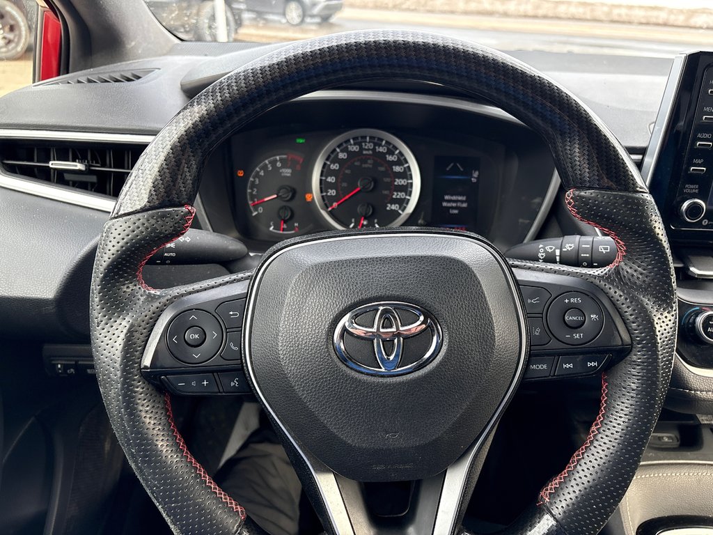2020 Toyota Corolla Hatchback in Paspébiac, Quebec - 12 - w1024h768px