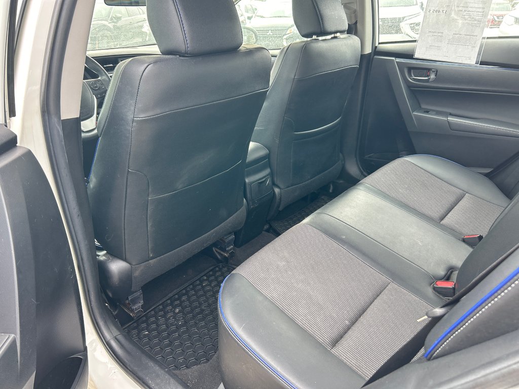 2017 Toyota Corolla SE in Chandler, Quebec - 9 - w1024h768px