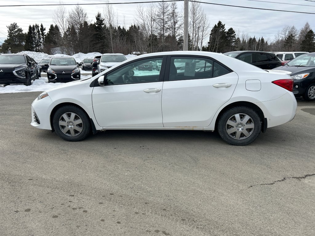 2017 Toyota Corolla SE in Chandler, Quebec - 6 - w1024h768px