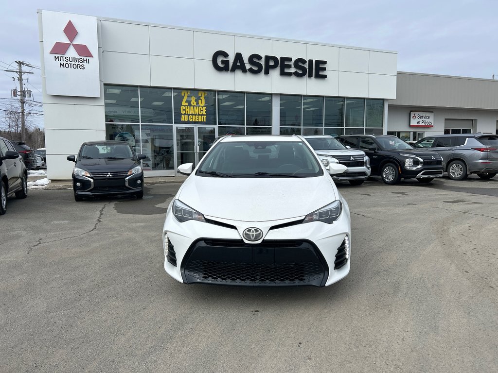 2017 Toyota Corolla SE in Chandler, Quebec - 8 - w1024h768px