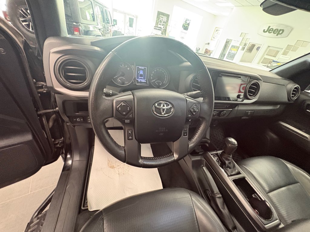 2019 Toyota Tacoma SR5 in Paspébiac, Quebec - 15 - w1024h768px