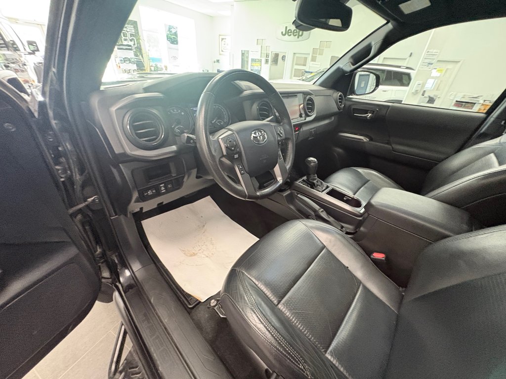 2019 Toyota Tacoma SR5 in Paspébiac, Quebec - 9 - w1024h768px