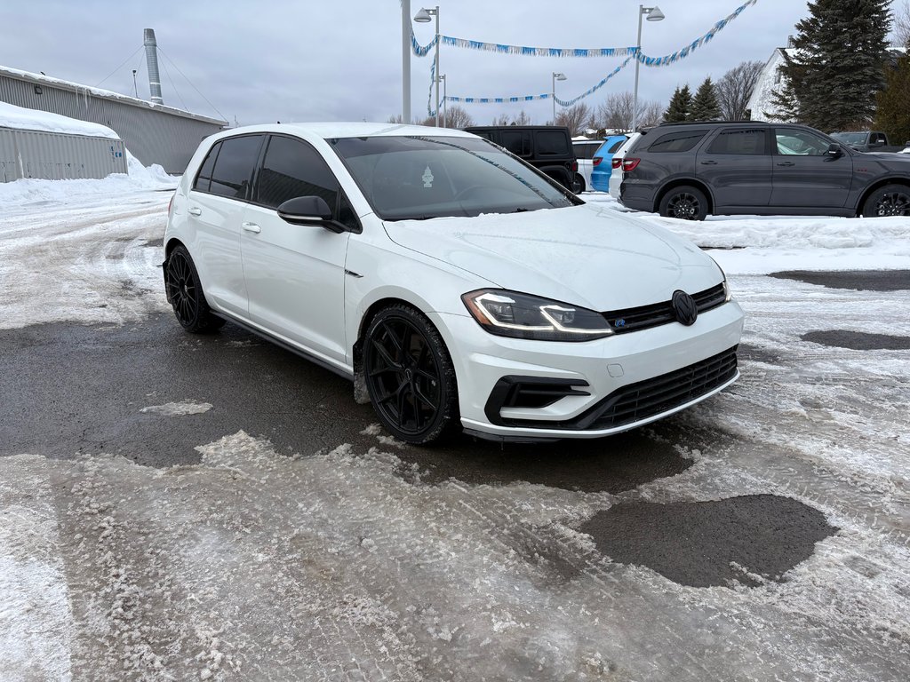 Volkswagen Golf R  2018 à Paspébiac, Québec - 3 - w1024h768px