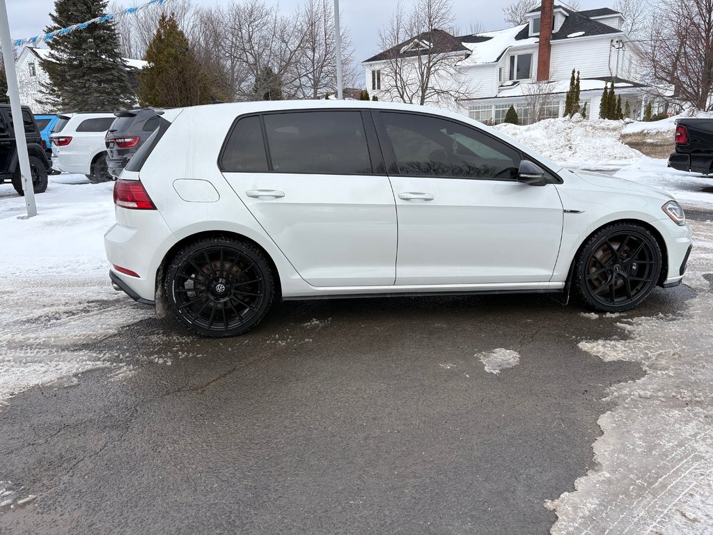 Volkswagen Golf R  2018 à Paspébiac, Québec - 4 - w1024h768px