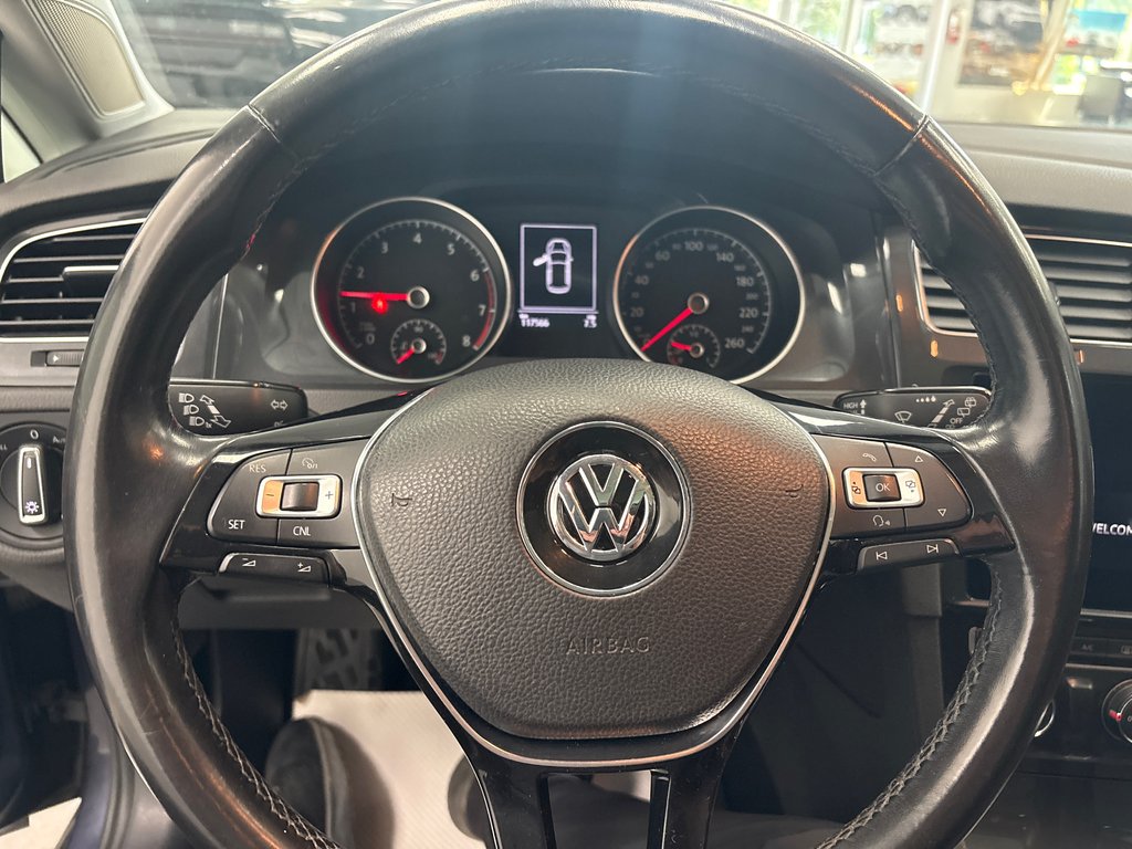 2018 Volkswagen Golf in Paspébiac, Quebec - 16 - w1024h768px