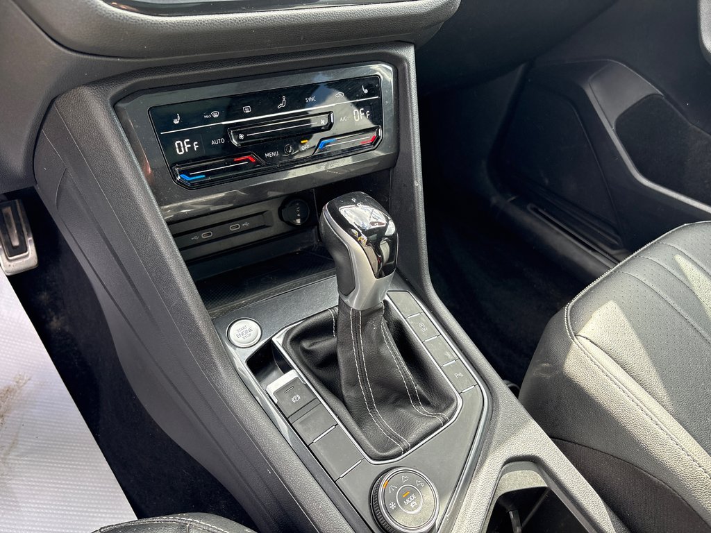 Volkswagen Tiguan Comfortline R-Line Black Edition 2023 à Paspébiac, Québec - 22 - w1024h768px
