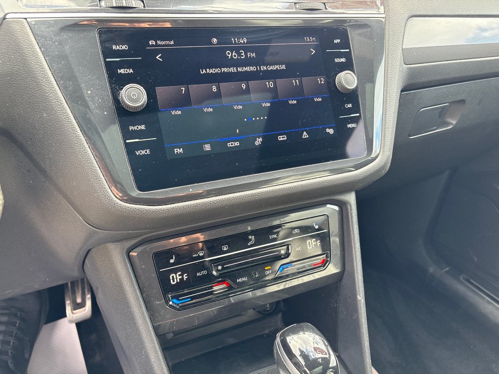 Volkswagen Tiguan Comfortline R-Line Black Edition 2023 à Paspébiac, Québec - 23 - w1024h768px