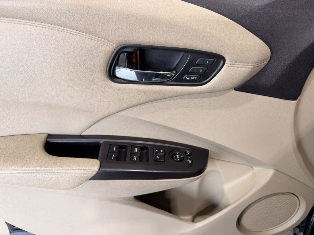 2017 Acura RDX Tech Pkg in Quebec, Quebec - 16 - w1024h768px