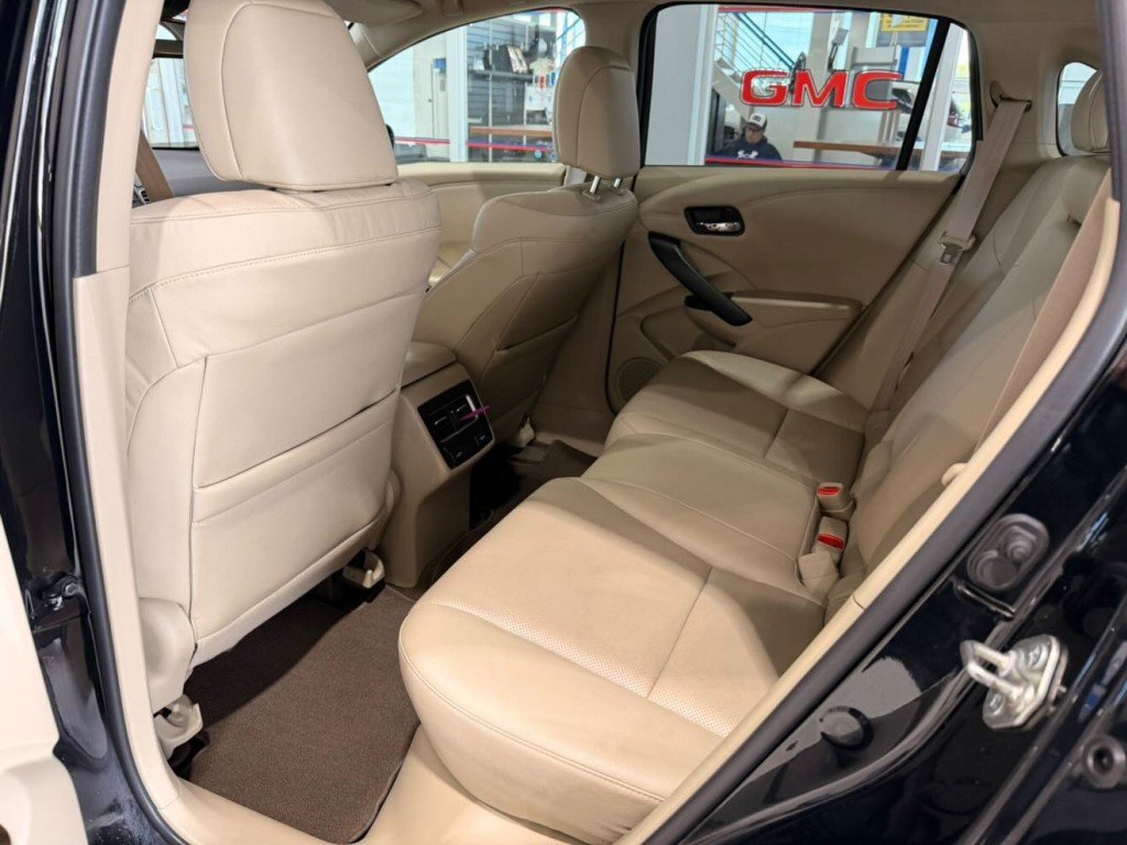 2017 Acura RDX Tech Pkg in Quebec, Quebec - 26 - w1024h768px