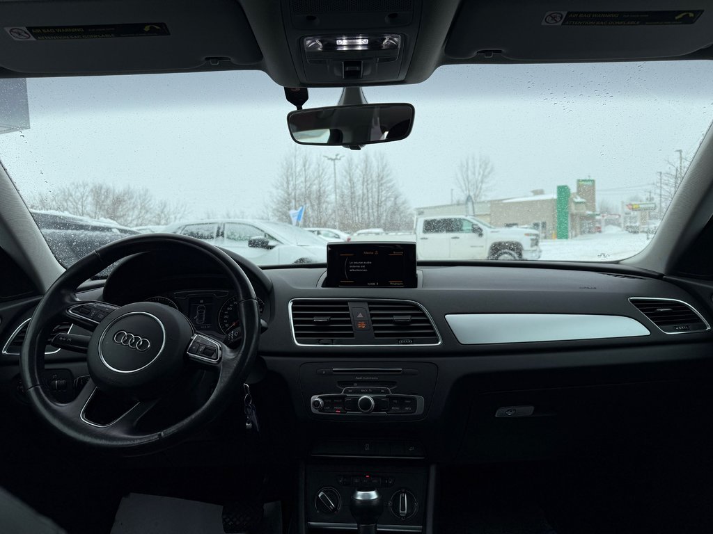2016 Audi Q3 Technik in Drummondville, Quebec - 9 - w1024h768px