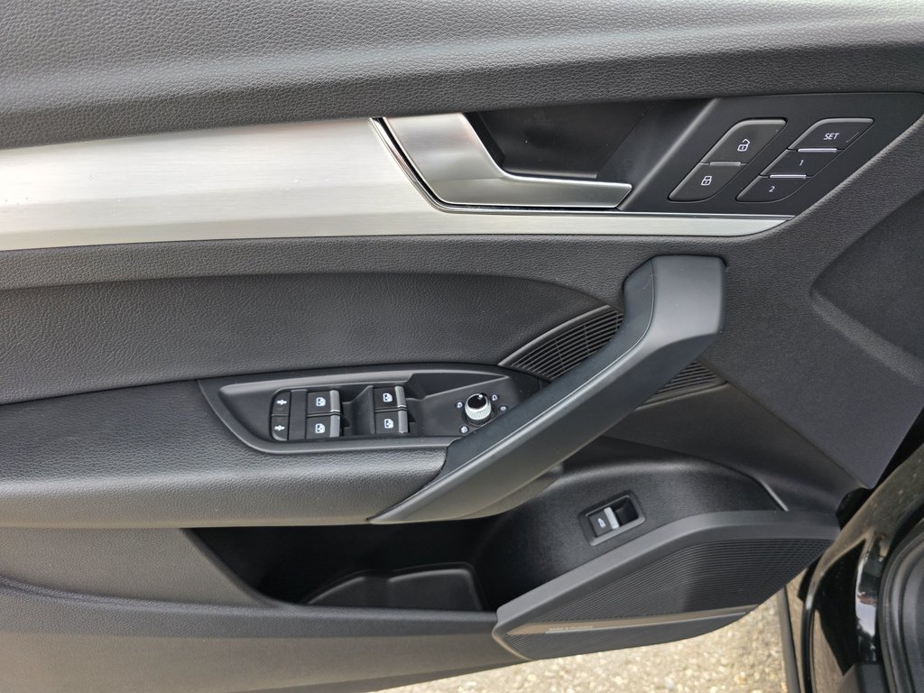 Audi Q5 Technik 2019 à Rivière-du-Loup, Québec - 10 - w1024h768px