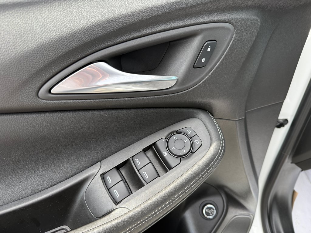 2022 Buick Encore GX Select in Drummondville, Quebec - 11 - w1024h768px