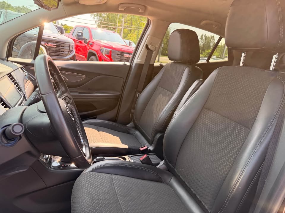 2017 Buick Encore Preferred in Quebec, Quebec - 12 - w1024h768px