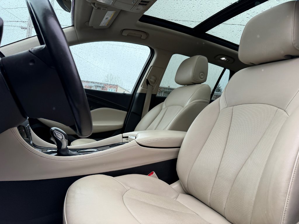 2018 Buick ENVISION Premium in Drummondville, Quebec - 8 - w1024h768px
