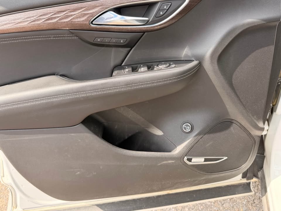 2022 Buick Envision Avenir in Quebec, Quebec - 11 - w1024h768px