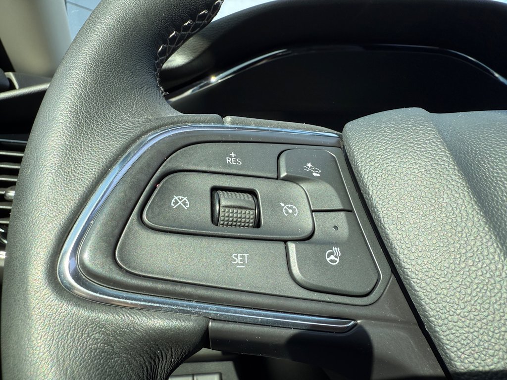 2023 Buick ENVISION Avenir in Drummondville, Quebec - 14 - w1024h768px
