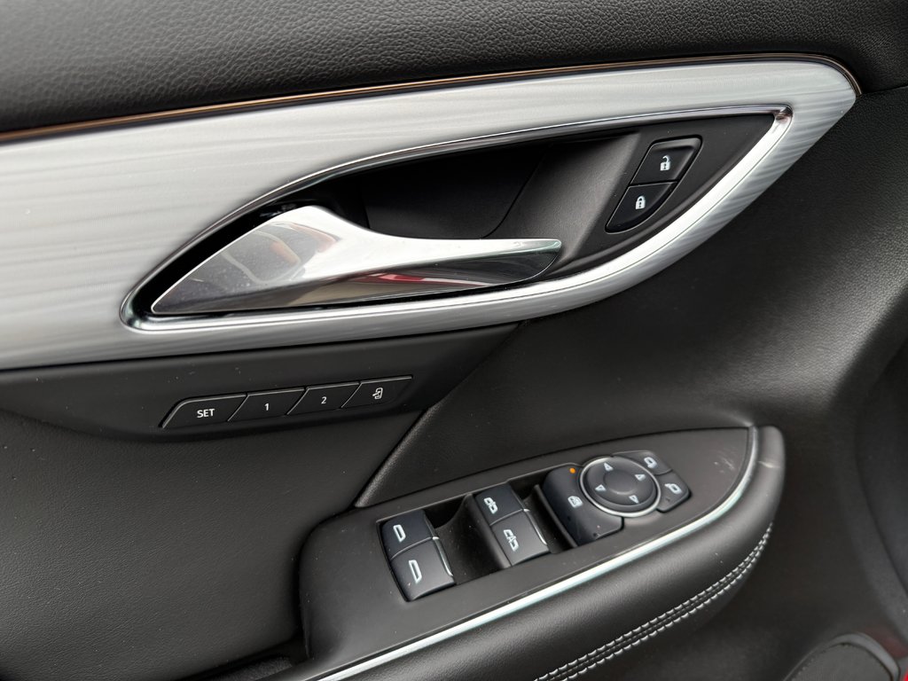 2024 Buick ENVISION Avenir in Drummondville, Quebec - 11 - w1024h768px