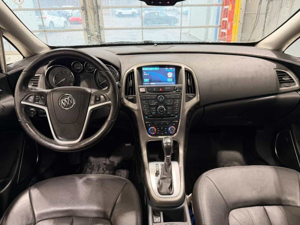 2015 Buick Verano Leather Group in Quebec, Quebec - 14 - w1024h768px