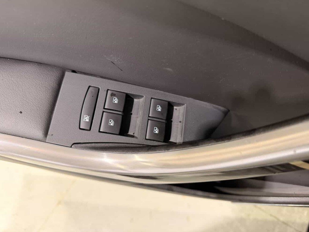 2015 Buick Verano Leather Group in Quebec, Quebec - 18 - w1024h768px
