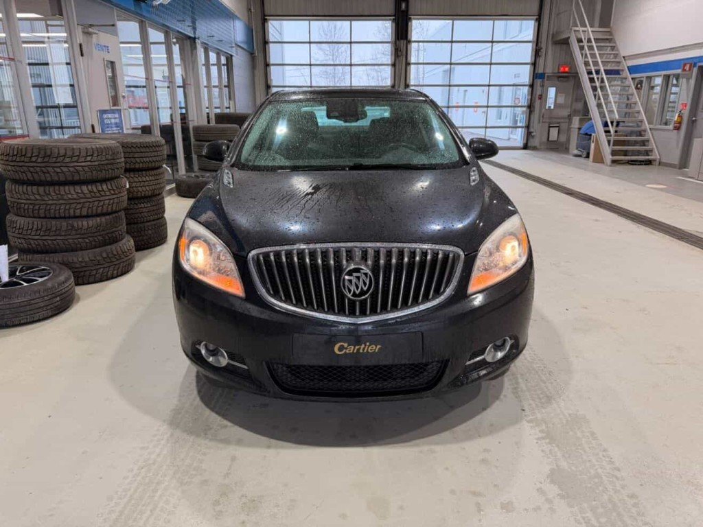 2015 Buick Verano Leather Group in Quebec, Quebec - 2 - w1024h768px