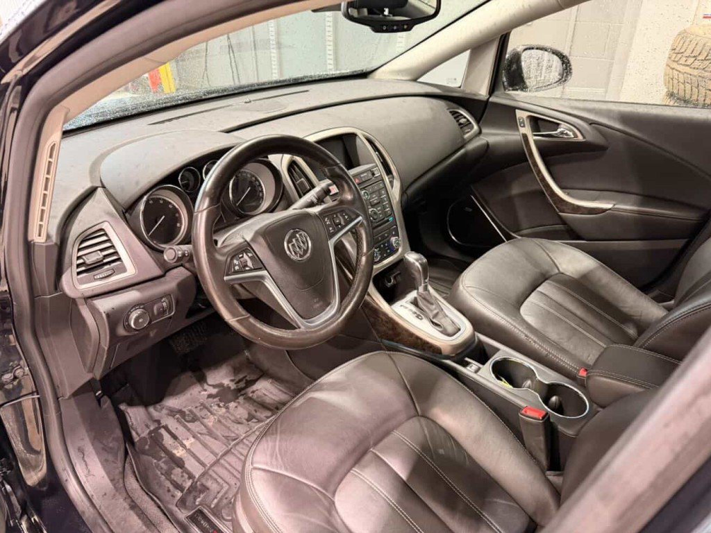 2015 Buick Verano Leather Group in Quebec, Quebec - 10 - w1024h768px