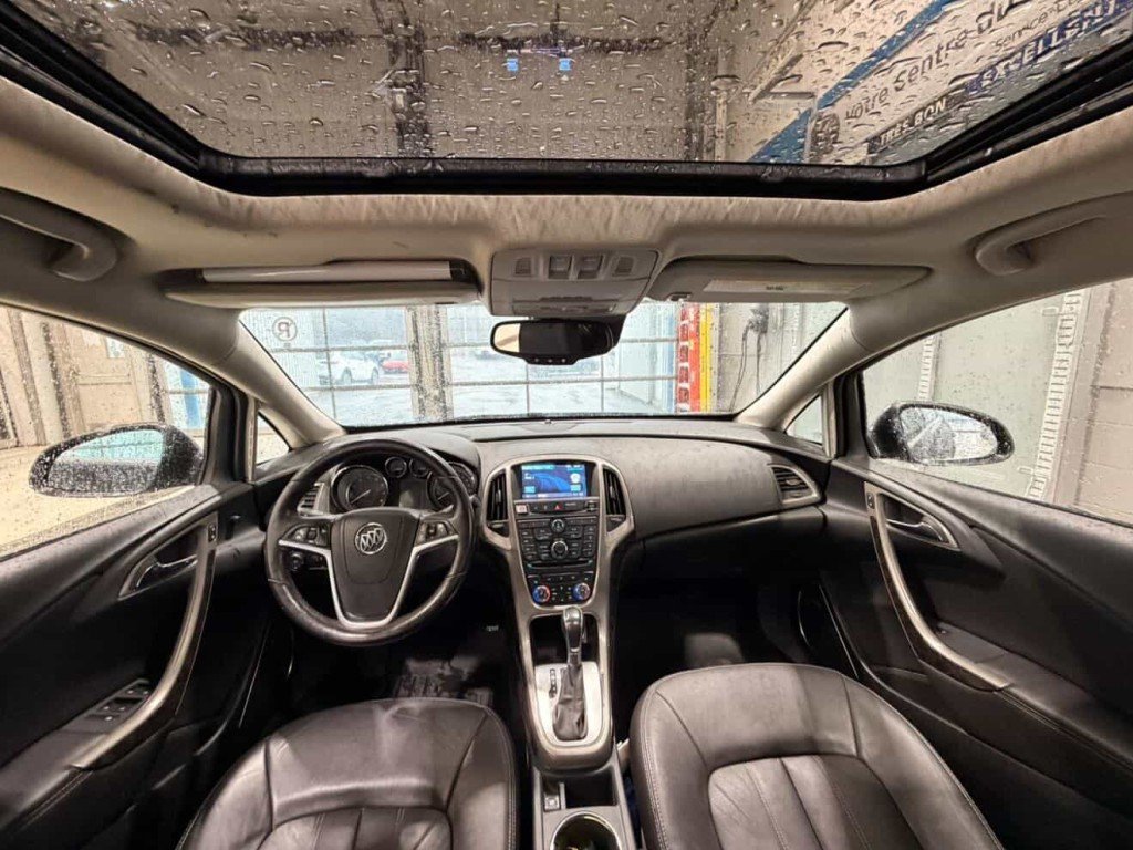 2015 Buick Verano Leather Group in Quebec, Quebec - 12 - w1024h768px