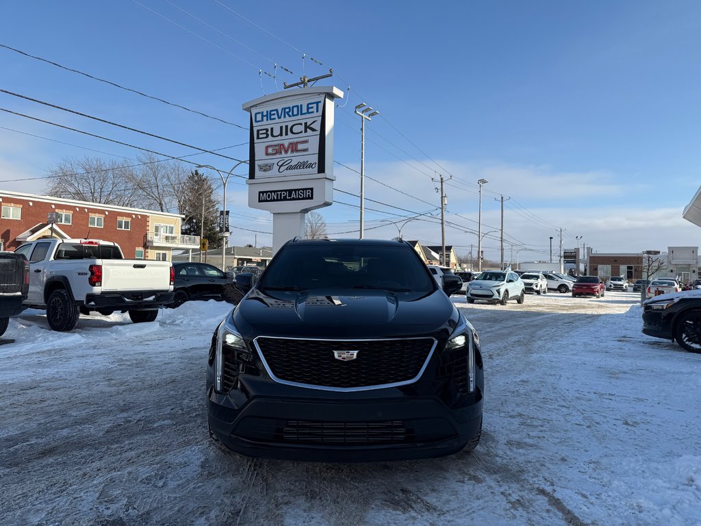 Cadillac XT4 AWD Sport 2023 à Drummondville, Québec - 2 - w1024h768px