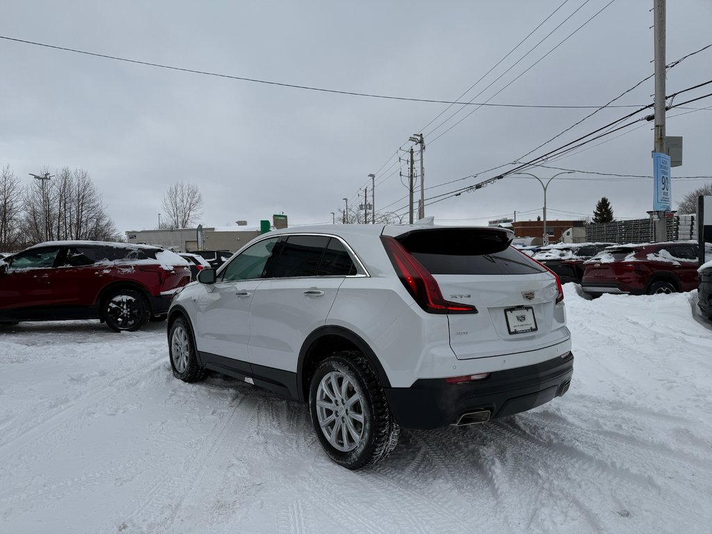 2023 Cadillac XT4 AWD Luxury in Drummondville, Quebec - 5 - w1024h768px