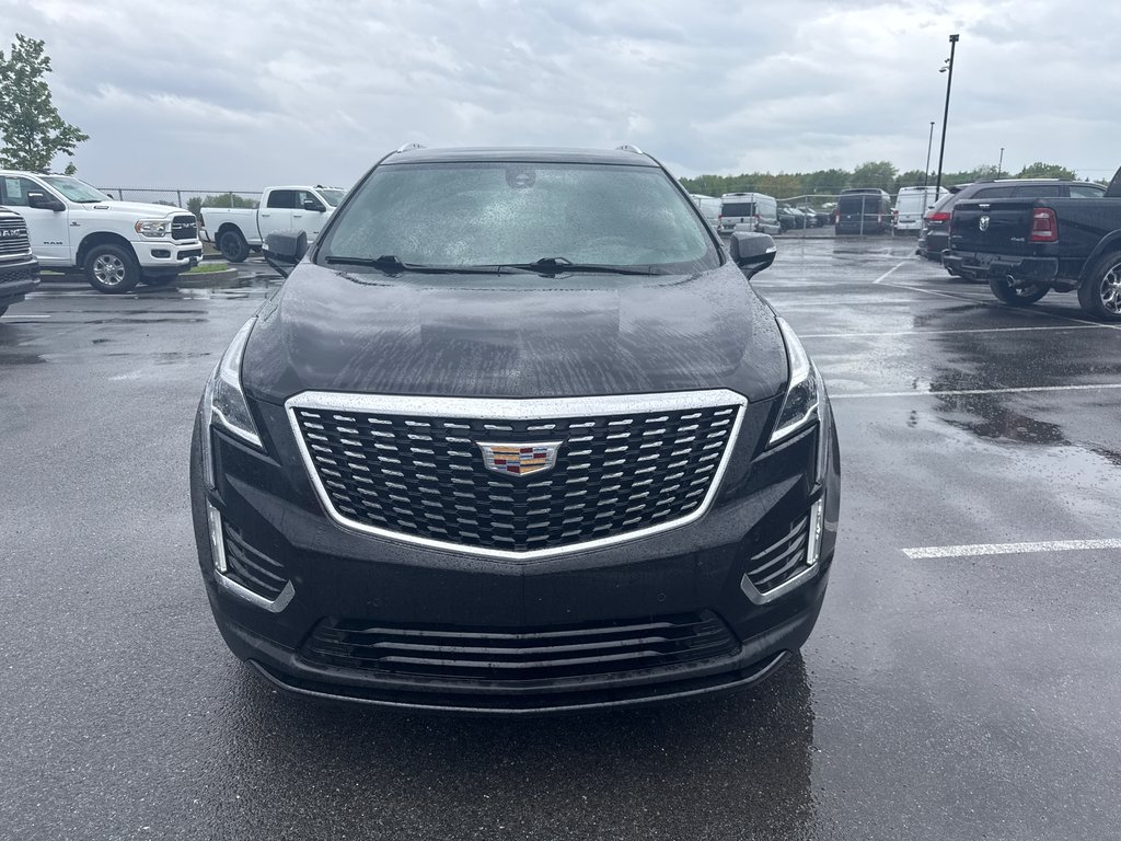 2022 Cadillac XT5 FWD Luxury in Saint-Hyacinthe, Quebec - 2 - w1024h768px