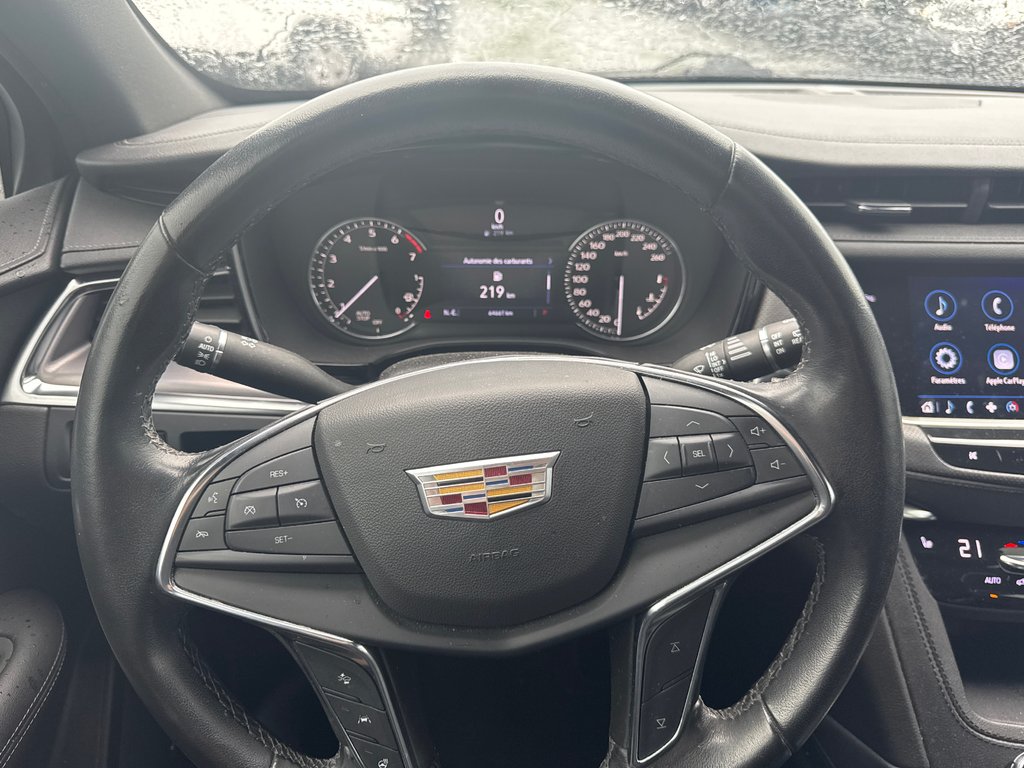 2022 Cadillac XT5 FWD Luxury in Saint-Hyacinthe, Quebec - 8 - w1024h768px