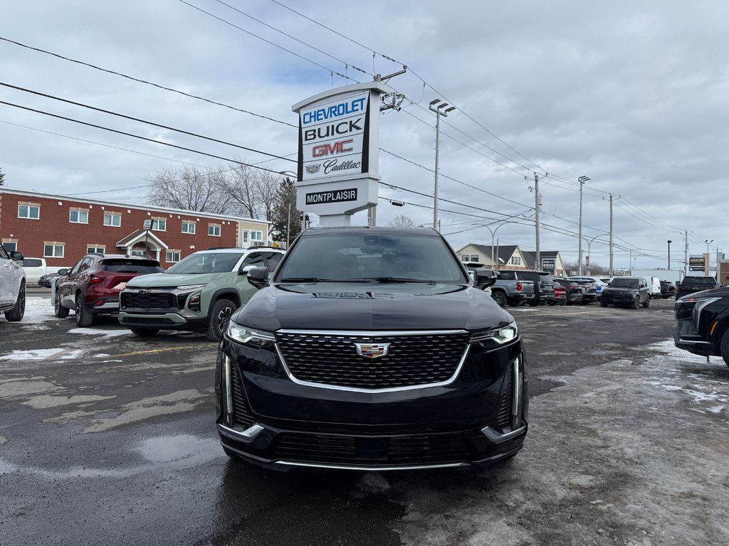 Cadillac XT6 AWD Premium Luxury 2023 à Drummondville, Québec - 2 - w1024h768px