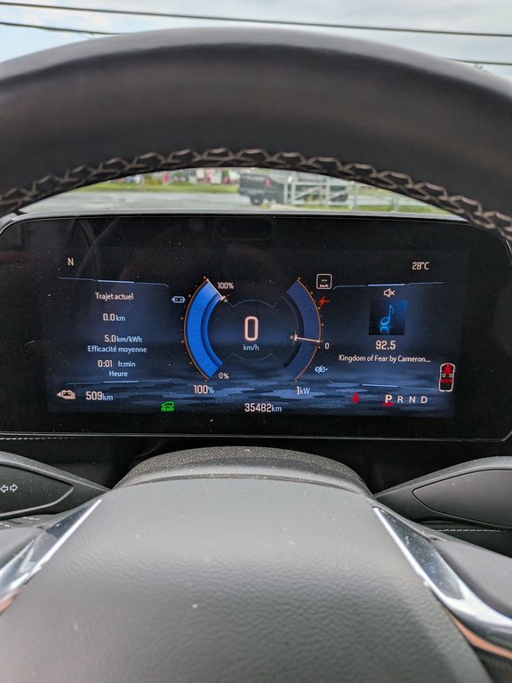 2025 Chevrolet Blazer EV AWD LT in Saint-Hyacinthe, Quebec - 12 - w1024h768px
