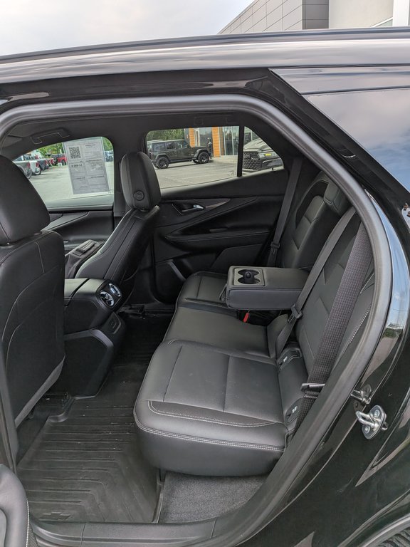 2025 Chevrolet Blazer EV AWD LT in Saint-Hyacinthe, Quebec - 11 - w1024h768px