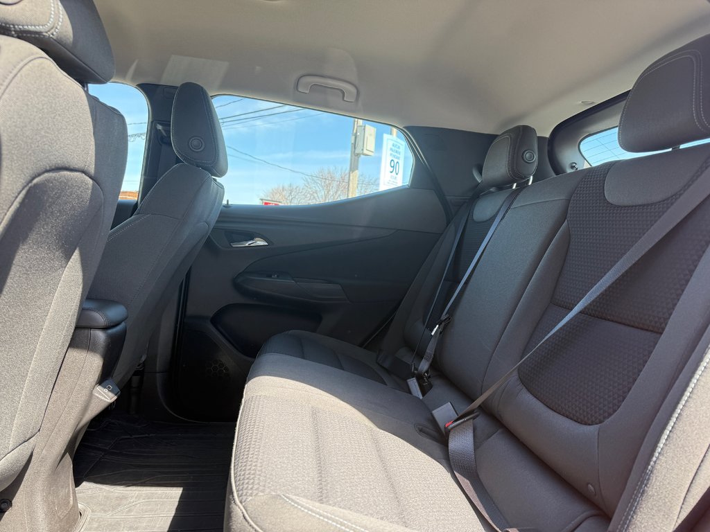 Chevrolet BOLT EUV LT 2022 à Drummondville, Québec - 9 - w1024h768px