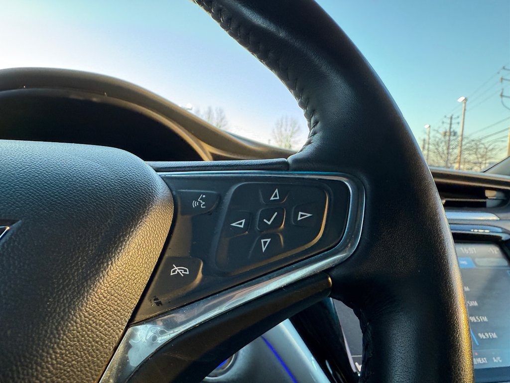 2019 Chevrolet Bolt EV Premier in Drummondville, Quebec - 15 - w1024h768px