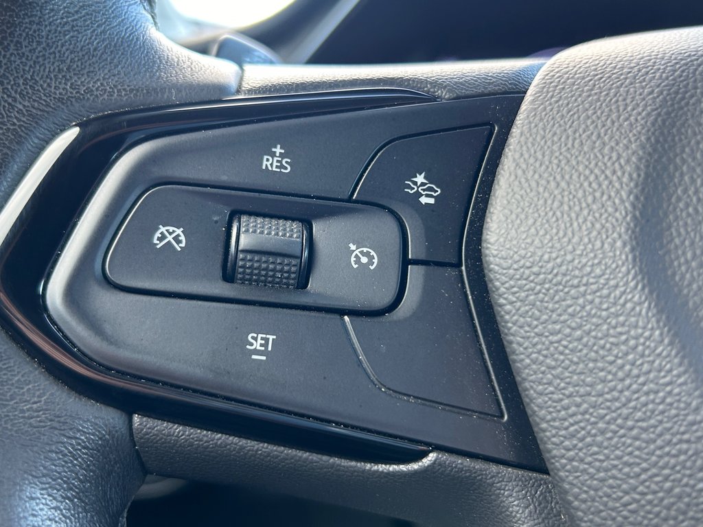 2023  CHEVROLET BOLT EUV PREMIER - GARANTIE in Drummondville, Quebec - 12 - w1024h768px