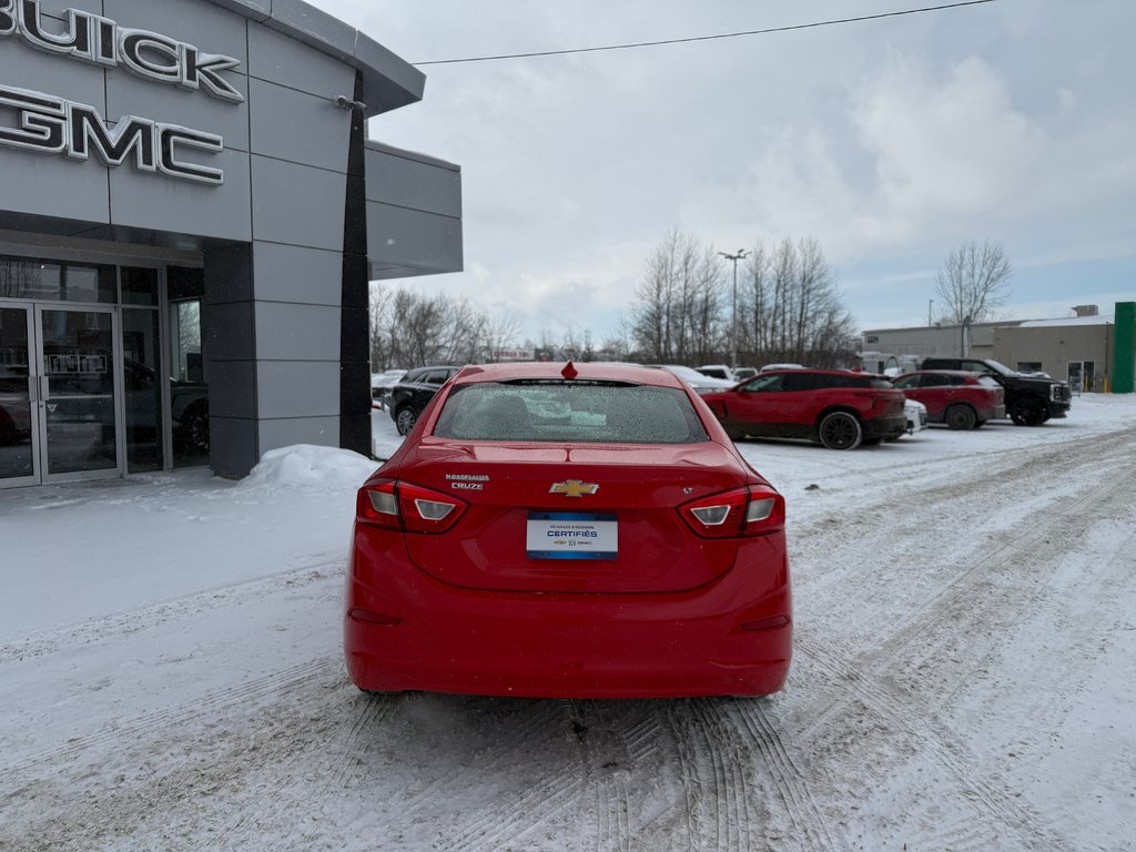 2018 Chevrolet Cruze LT in Drummondville, Quebec - 4 - w1024h768px