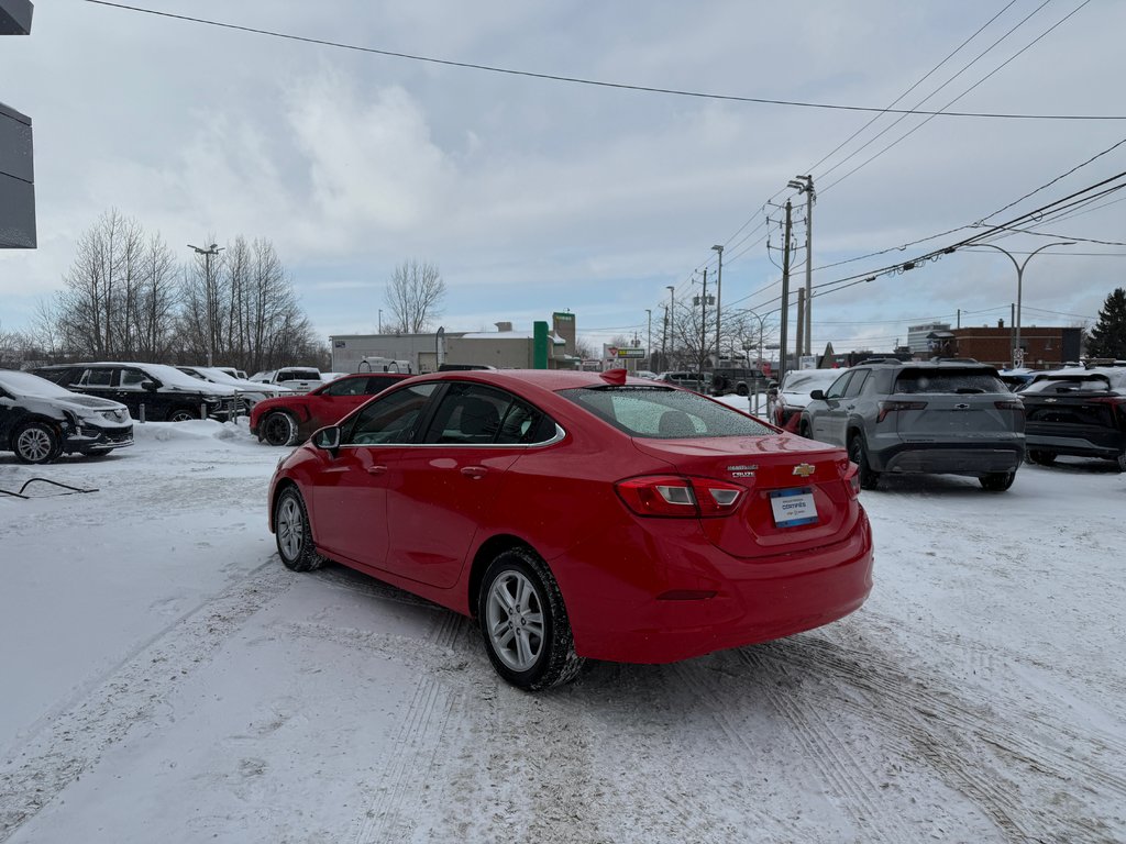 2018 Chevrolet Cruze LT in Drummondville, Quebec - 5 - w1024h768px