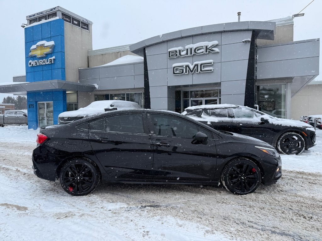 Chevrolet Cruze REDLINE 2018 à Drummondville, Québec - 3 - w1024h768px