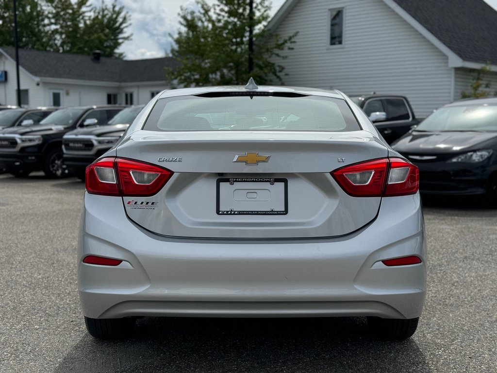 2019  Cruze LT AUTOMATIQUE CLIMATISEUR in Sherbrooke, Quebec - 6 - w1024h768px