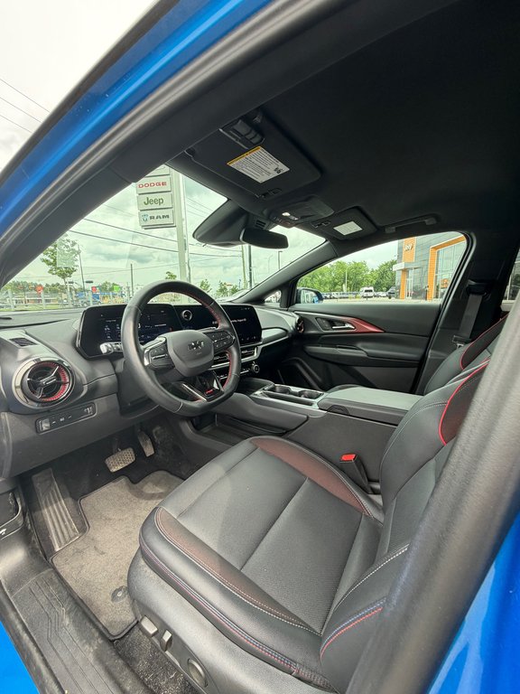 Chevrolet Equinox EV RS 2024 à Saint-Hyacinthe, Québec - 7 - w1024h768px